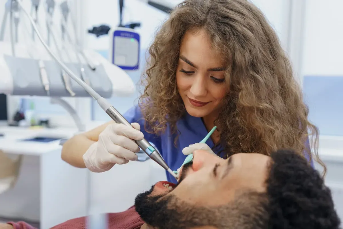 How to Prepare for Your First Dental Visit With Confidence