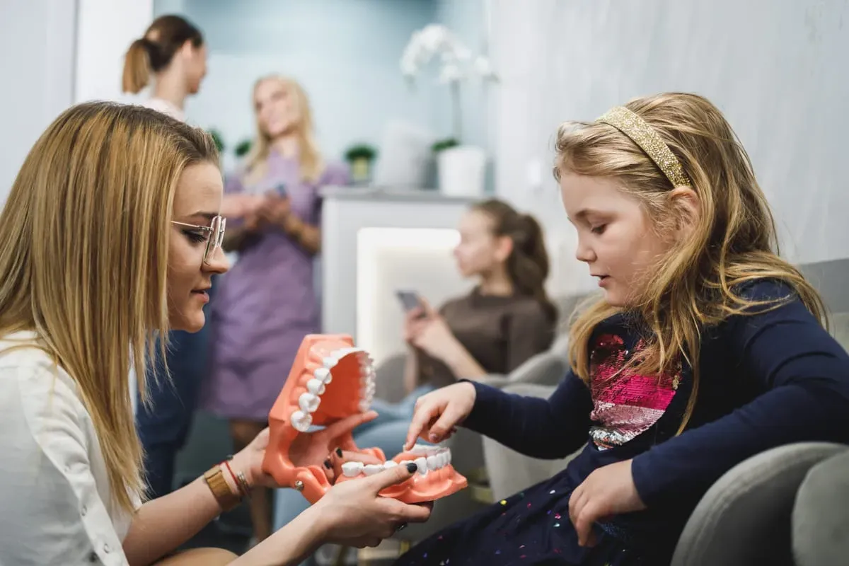 Kids' First Dentist Visit: A Montebello Parent's Guide